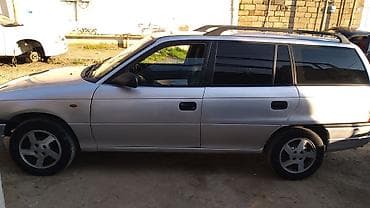 auto az turbo az: Opel Astra F Caravan (universal) – gümüş rəng Xüsusiyyətlər: - Kuzov — 3