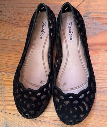 Baletkalar, Ölçü: 37, rəng - Qara, Yeni