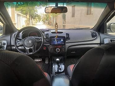 bmw x5 e53: Kia Cerato: 2 l | Sedan — 4