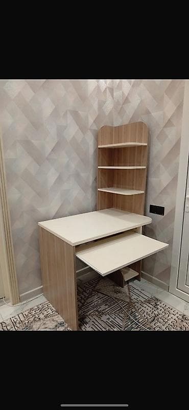 Yazi masasi 200azn Sumqayit 5346 leli Kompakt iş/oxu masası –