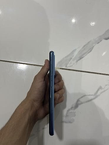 Samsung Galaxy A52s, 128 ГБ, цвет - Голубой, Две SIM карты at lalafo.az Samsung Galaxy A52s, 128 ГБ, цвет - Голубой, Две SIM карты
