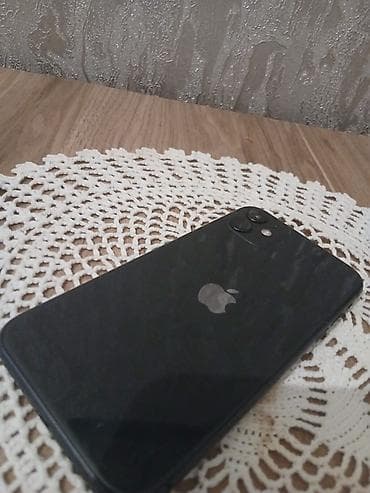 apple iphone 14: IPhone 11, Qara — 1