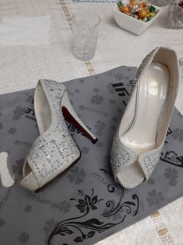 Ölçü: 38, rəng - Gümüşü, Yeni lalafo.az -da Ölçü: 38, rəng - Gümüşü, Yeni