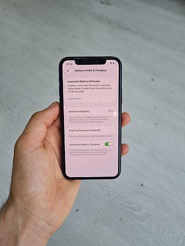 IPhone 11 Pro, Matte Midnight Green — 9