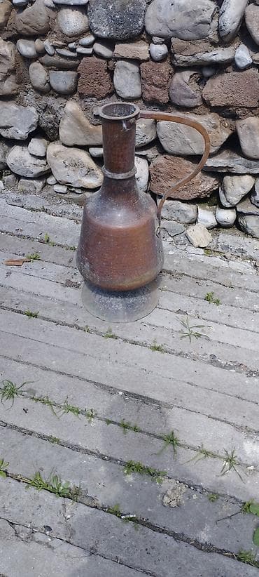 Antik mis və alüminium mətbəx əşyaları dəsti Tərkib: - Mis su tökən –