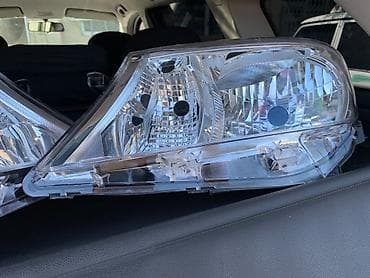 Nəqliyyat: Tayota yaris 2013Məhsul: Avtomobil üçün ön faralar komplekti (sağ + — 2