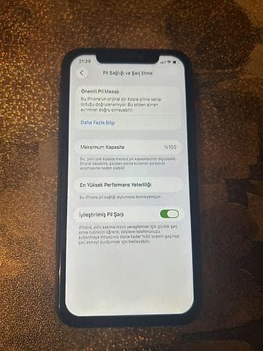 mini ipad 6: IPhone 11, 64 GB, Qara, Face ID — 3