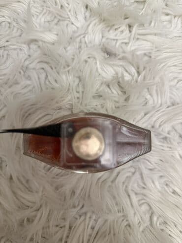 ətirlər: Qadın ətiri – şüşə flakon - Şıq, şəffaf şüşə flakon, qalın kvadrat — 3