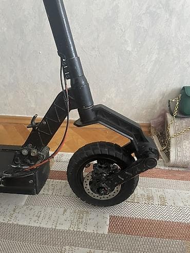 Elektrikli skuter – güclü və praktiki şəhər nəqliyyatı Xüsusiyyətlər — 4