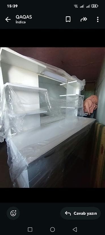 Ağ rəngli vitrin/komod tipli salon mebeli - Material: laminat/MDFlam lalafo.az -da Ağ rəngli vitrin/komod tipli salon mebeli - Material: laminat/MDFlam