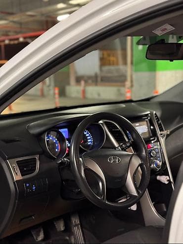 Транспорт: Hyundai i30: 1.4 л | 2015 г. Хэтчбэк — 6