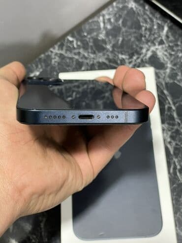 Apple iPhone: IPhone 13, Midnight, Face ID — 3