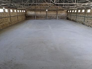 Anbar, sklad (склад) və ya istehsal üçün sahə (1200 kv.m.) şəhər