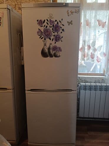 xaladelnik ev ucun: Indesit xolodilnik tam iwlek vezziyettedi ozumuz iwledirik evde yer — 1