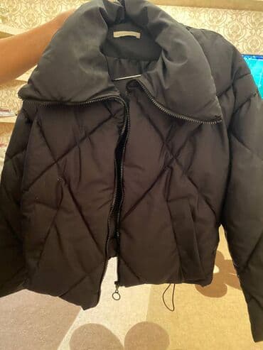 Kurtkalar: Geyinilmemiş kurtka,,tep tezedir,,2eded alınıb deye 1i — 1