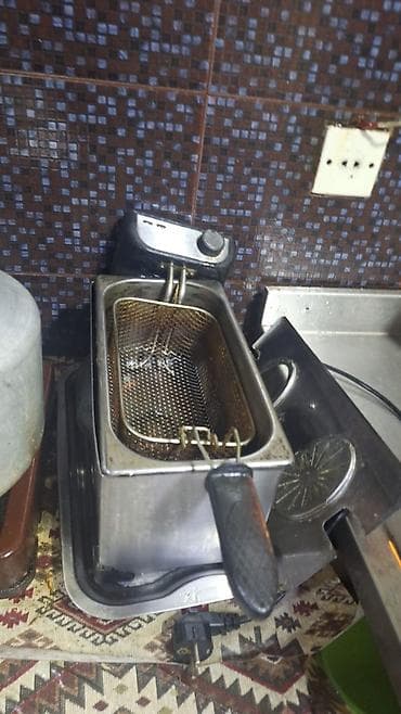 ucuz parca: Elektrik fritöz - Paslanmayan poladdan korpus - Çıxarıla bilən yağ — 1