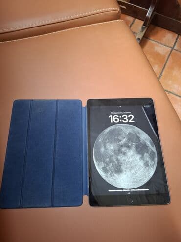 ikinci el ipad: İşlənmiş Apple iPad 8 (2020), 10,2", < 64 GB, Ünvandan götürmə — 1