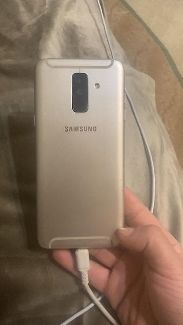 samsung telefonlari: Samsung Galaxy A60 — 1