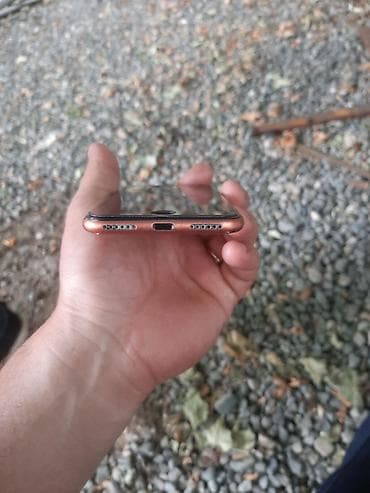 ikinci el 17 pro max: IPhone 7, 32 GB, Black Titanium, Barmaq izi — 4