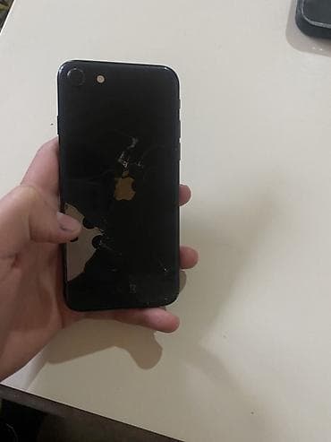 iwlenmiw ayfonlar: IPhone SE 2020, 64 GB, Qara, Qırıq — 4