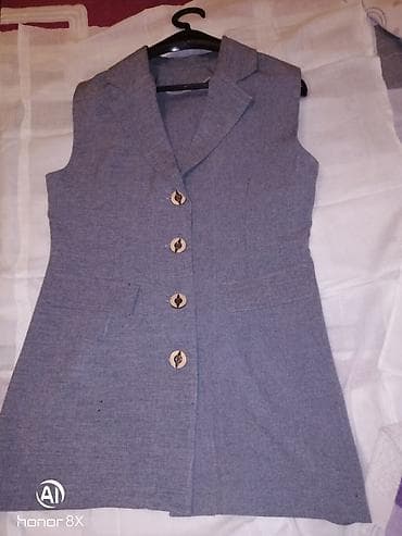 Paltolar: Manto az islenmis qolsuz 34 36 razmer — 1