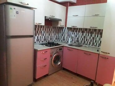 6 cı mikrorayon sumqayıt: Əhmədlidə,Diaqnoz tibb mərkəzi yaxınlığında,sahəsi 80kv olan,2 otaqdan — 2