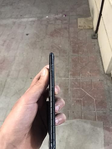 iphone 8s plus: IPhone 7 Plus, 128 GB, Qara, Zəmanət, Barmaq izi, Simsiz şarj — 7