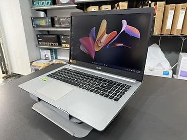 acer extensa: Acer A515-54G Cpu: Intel core i7-10510u RAM: 8 GB ddr4 SSD: 256 — 3