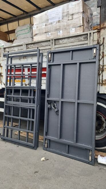 Eşşəklər: At tövlələri və fermalar üçün heyvan ölçü və müayinə qəfəsi heyvan — 4