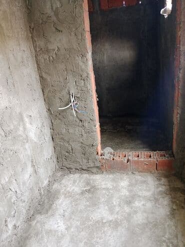 yeni əmlak az: 8 otaq, 160 kv. m, Təmirsiz — 2