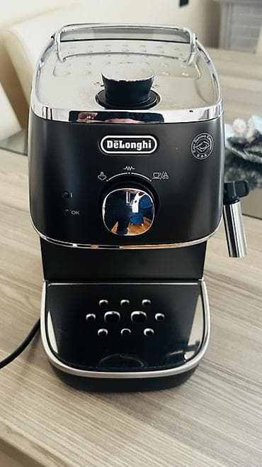 Qəhvə maşını Delonghi, Borulu, Su qabı ilə