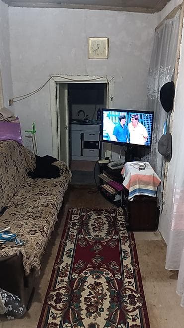 2 otaqlı ev: 84 kv. m, 1 otaqlı, İşıq — 6