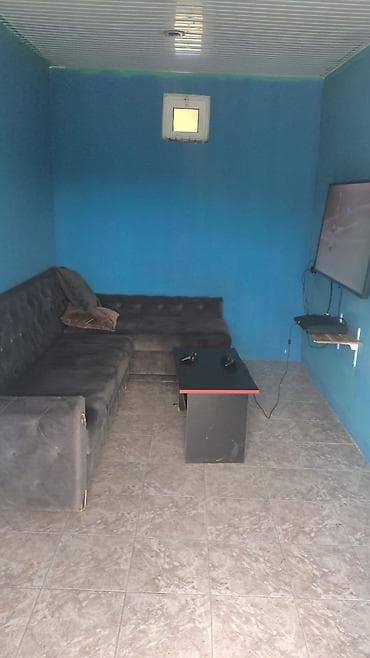 PlayStation oyun otağı icarəsi üçün avadanlıq və məkan Təsvir: - — 2