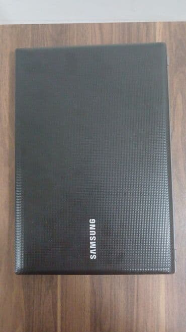 netbuk: Samsung noutbuk - Marka: Samsung - Korpus: qara rəng, teksturalı üst — 2