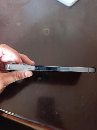ipad 14 pro: IPhone 13 Pro Max, 256 GB, Blue Titanium, Qırıq — 4