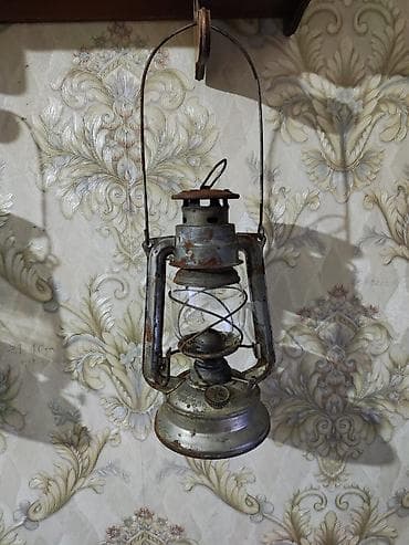 Qədim lampa Çexiya