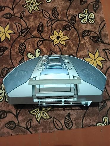 Panasonic RX-ES27 portativ stereo audio sistemi Xüsusiyyətlər: - CD