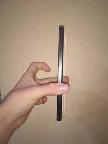 işlənmiş telefonlar a32: Android smartfon - Ekran: tam ekran ön panel, mərkəzdə punch‑hole ön — 3