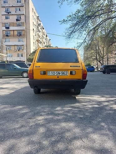 Avtomobil satışı: Renault toros 12 motor 1.2 il 97 ela vezyet tecili satılır. Tel 077 — 3