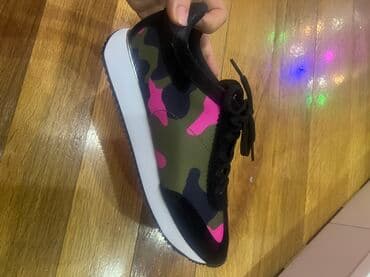 asics onitsuka tiger qadın krossovkaları: Ölçü: 36.5, Yeni — 2