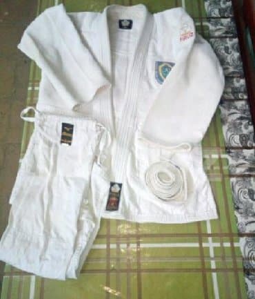 idman kişi şortları: Tek ki̇mano ve remendi̇r salvar yoxdur . Yeni̇ bele berk ki̇mano — 3