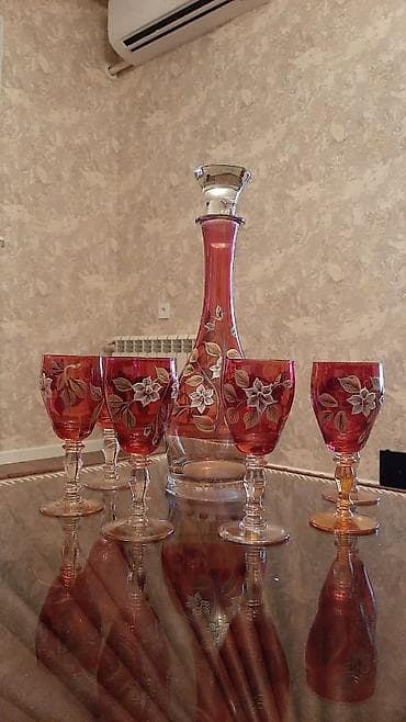 xrustal qablar: Rəng - Qırmızı, Şüşə, 1 — 3