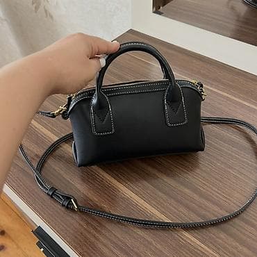 dini aksesuarlar: Qara mini çanta - Material: hamar teksturalı süni dəri - Rəng: qara — 1