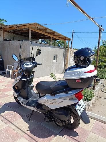 Ili 2021 cox yaxshi veziyyetdedir otur sur,texniki baxishi,sigorta
