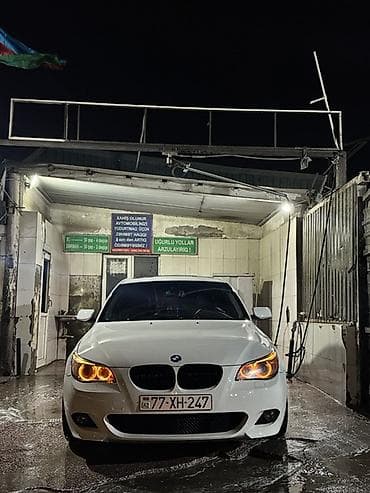 bmw e60 disk: BMW 5 series: 2.5 l | 2005 il Sedan — 4