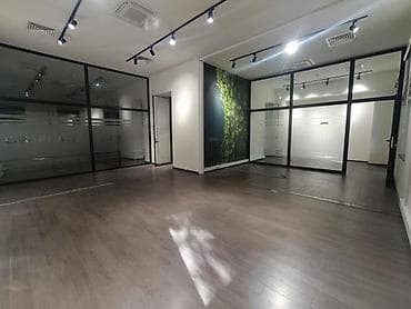 Daşınmaz əmlak: İcarəyə verilir 4 otaqlı ofis 225 m², Sahil m. Daha 7 şəklə bax — 2