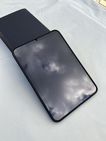 kamera monitörü: Apple iPad mini 6 planşeti – bənövşəyi rəng Xüsusiyyətlər: - Yastı — 9