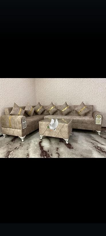 can desmali: Künc divan, Yeni — 1