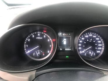 hunday exsel: Hyundai Santa Fe: 2.4 l | 2017 il Krossover — 5