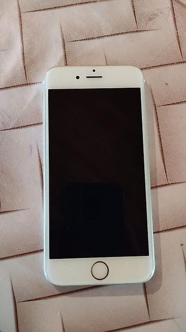 iphone 12 ekran sekilleri: IPhone 6s, Qızılı, Barmaq izi — 7